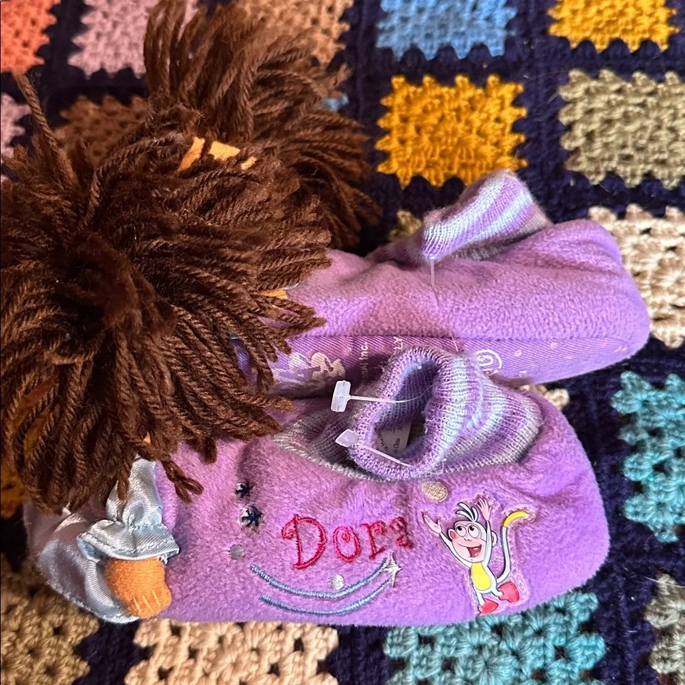 Dora the Explorer Plush Slippers Ice Princess Size 9/10 Kids Purple Doll Shoes